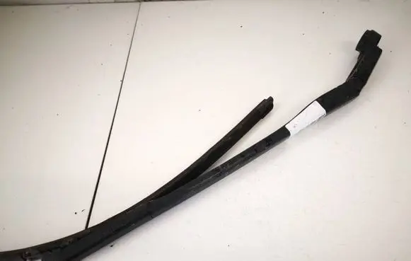 Honda Civic Front wiper blade arm