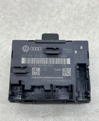 Audi A5 8T 8F Door control unit/module 8K0959792D 8K0959792H