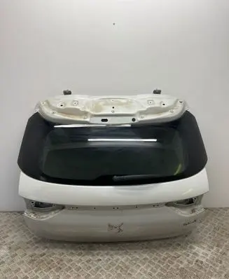 DS Automobiles 3 Crossback Tailgate/trunk/boot lid 