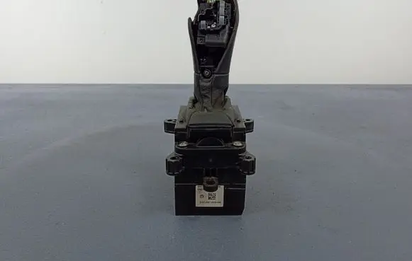 BMW X5 F15 Gear shift rod 6832387