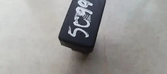 Honda CR-V Parking (PDC) sensor switch M24985