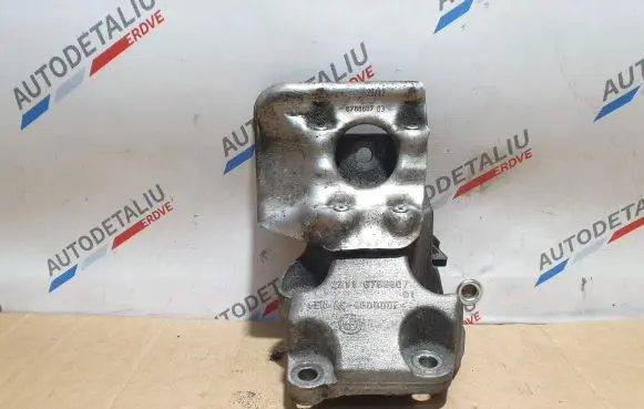 BMW 1 F20 F21 Engine mounting bracket 6788607 22116788607 N16B13A