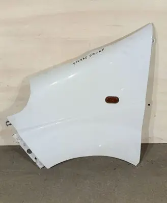 Opel Vivaro Fender