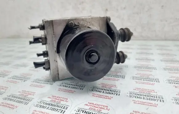 Volkswagen PASSAT B6 ABS Pump 3C0614095N