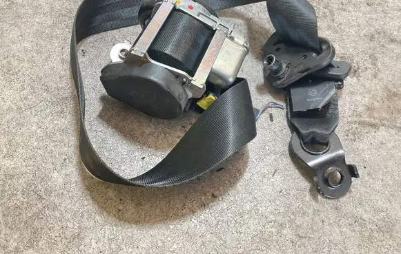Renault Master III Front seatbelt 868840018R 26102019