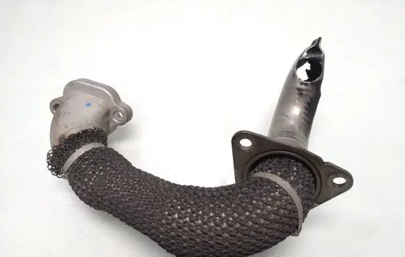 Opel Insignia A EGR valve line/pipe/hose