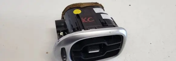 Citroen C3 Dash center air vent grill 8578009010 9683043377 EN9990