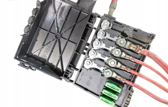 Volkswagen Golf IV Fuse box set 1J0937550AF