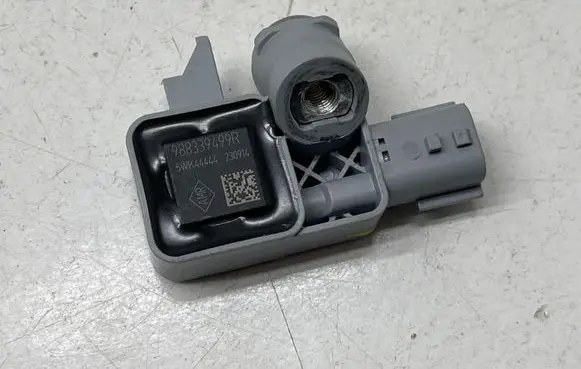 Renault Captur Airbag deployment crash/impact sensor 988339499R 5WK44444 230914
