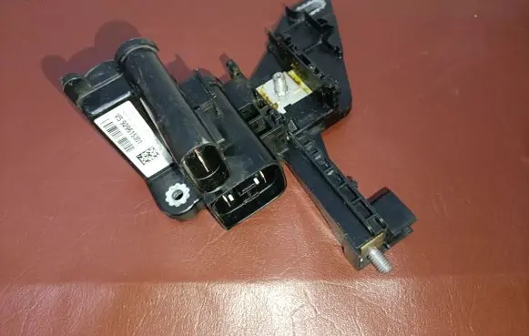 BMW 4 F32 F33 Current control relay 9296153 61149296153