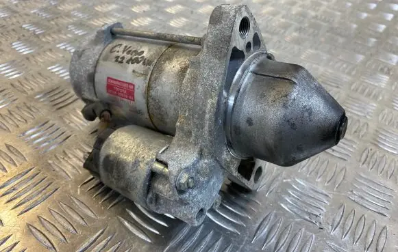 Toyota Corolla Verso AR10 Starter motor 281000R03084 9642809