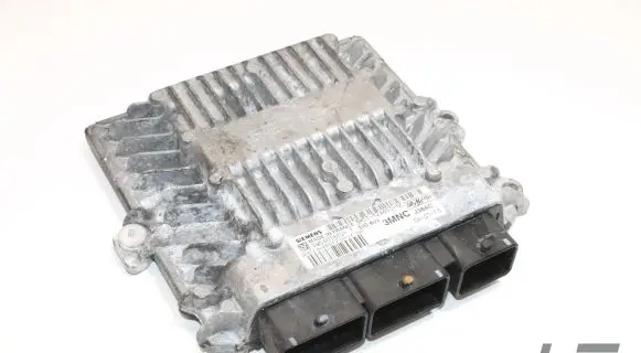Ford Focus Engine control unit/module 4M5112A650JK 5WS40303J