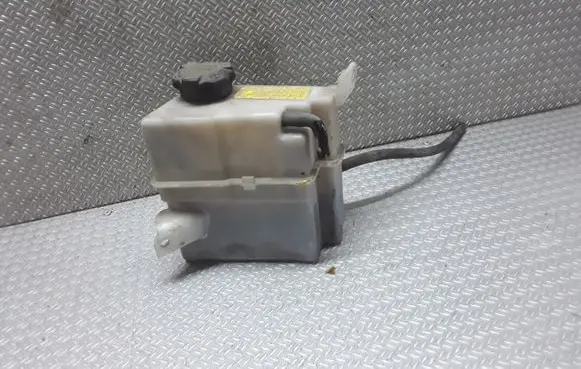 Coolant expansion tank/reservoir
