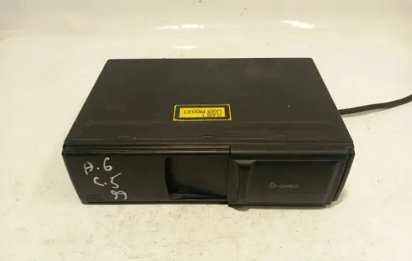 Audi A6 S6 C5 4B CD/DVD changer fa05735
