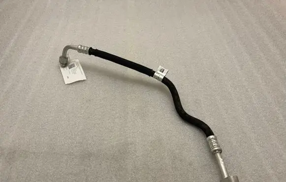 BMW X4 G02 Air conditioning (A/C) pipe/hose 9868419