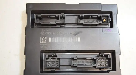 Audi A5 Sportback 8TA Comfort/convenience module 8K0907064DP