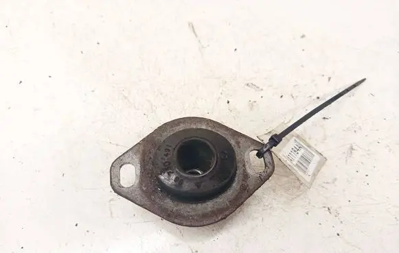 Citroen Berlingo Engine mount bracket 96230491