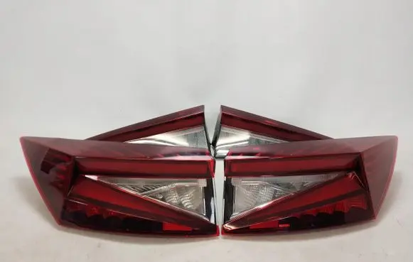 Skoda Enyaq iV Rear/tail lights set 5LA945208A
