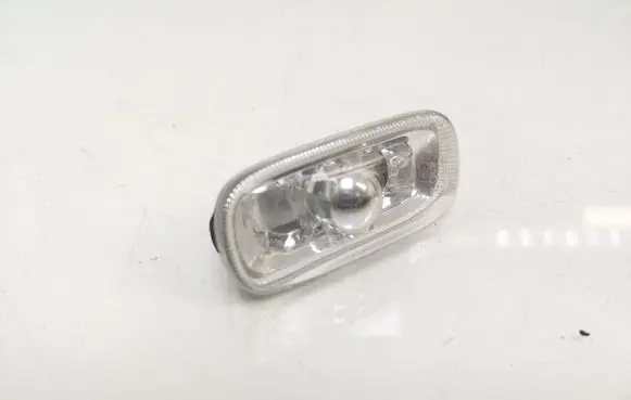Audi A4 S4 B6 8E 8H Front fender indicator light 8E0949127