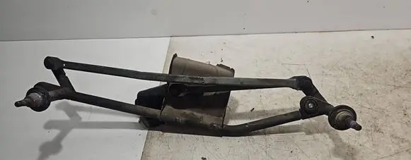 Mercedes-Benz Vito Viano W639 Front wiper linkage and motor 