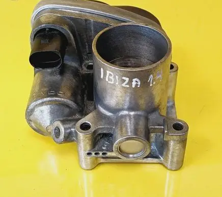Seat Ibiza III (6L) Throttle body valve 036133062N