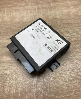 Opel Zafira A Comfort/convenience module 24437076 021838