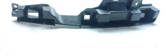 Front bumper mounting bracket