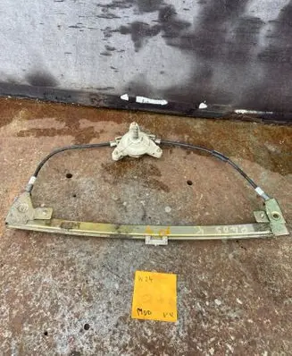 Peugeot 405 Rear door manual window regulator