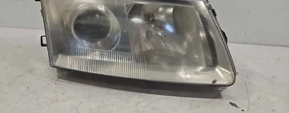 Volkswagen PASSAT B5.5 Headlight/headlamp