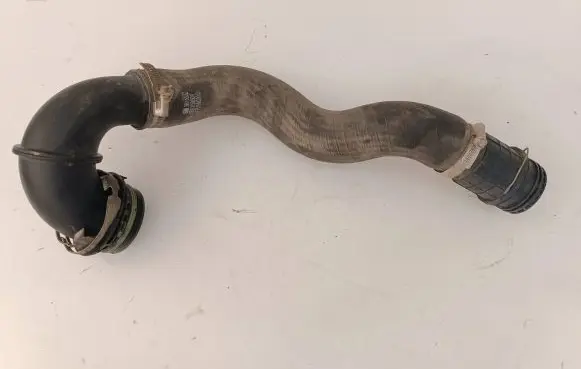 Opel Insignia A Intercooler hose/pipe 39018802 315805007