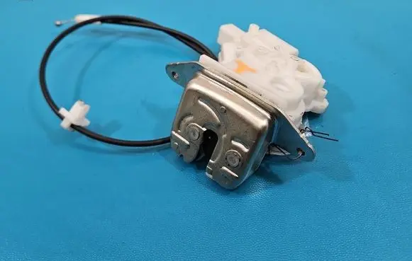 Suzuki Celerio Tailgate/trunk/boot lock/catch/latch IMPRK1587658