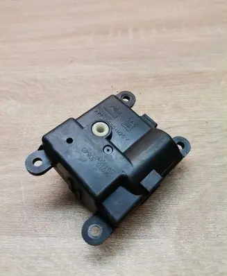 Nissan Qashqai Air flap motor/actuator 3K01030840