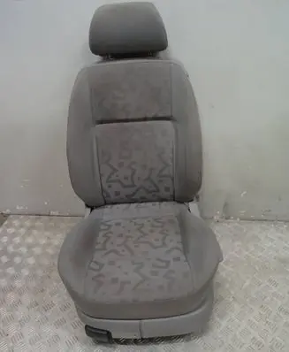 Volkswagen Golf IV Front driver seat 