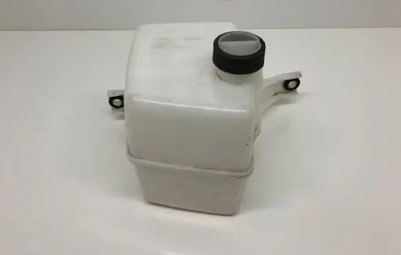 Toyota RAV 4 (XA40) Intake resonator 1789436040