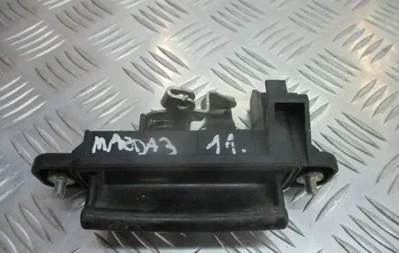 Mazda 3 I Tailgate/trunk/boot lock/catch/latch