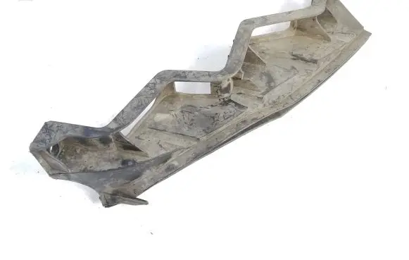 Volkswagen PASSAT B6 Front bumper mounting bracket 3C0807889