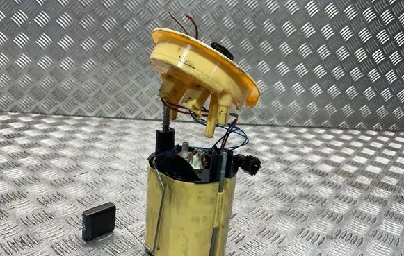 BMW 3 E90 E91 In-tank fuel pump 36151101