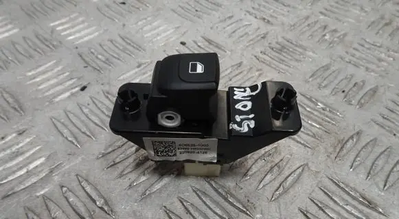 KIA Stonic Electric window control switch 93590-H8000