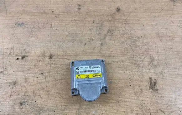 BMW 6 F06 Gran coupe Airbag control unit/module 6886189