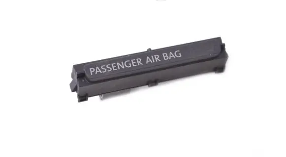 Passenger airbag on/off switch