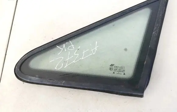 Ford Galaxy Front triangle window/glass 