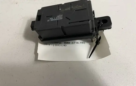 BMW 3 F30 F35 F31 Other devices 9319081