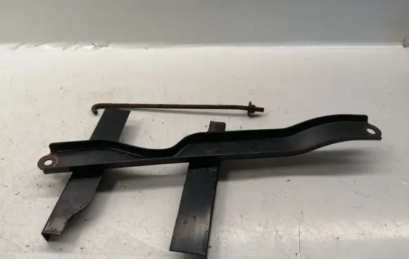 Toyota Corolla Verso AR10 Battery bracket 744040F040 7445102012