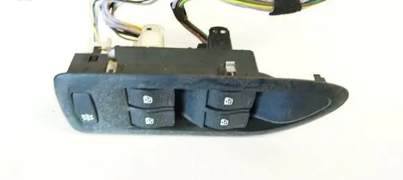 Renault Laguna II Electric window control switch 26515