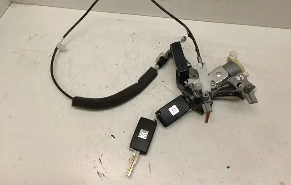 Citroen C-Crosser Ignition lock 