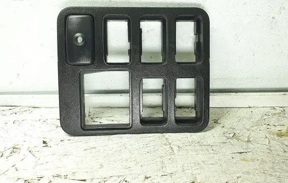 Toyota Land Cruiser (J120) Other center console (tunnel) element
