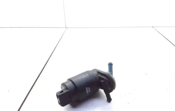Nissan Primera Windscreen/windshield washer pump 20859