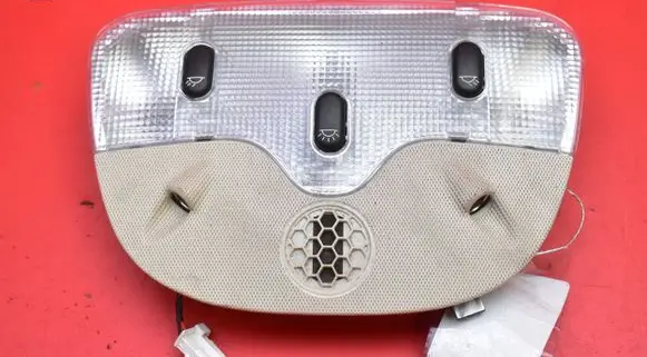 Audi A6 S6 C6 4F Boot/trunk interior light 9656502380