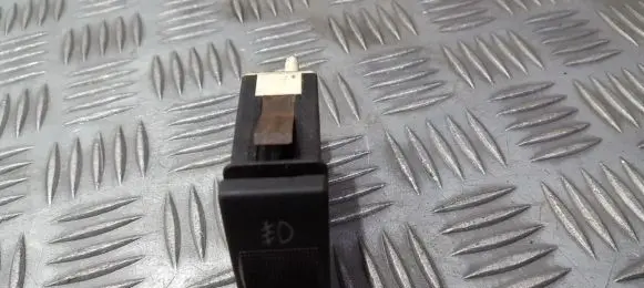 Fog light switch