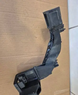 KIA Ceed Headlight/headlamp mounting bracket 